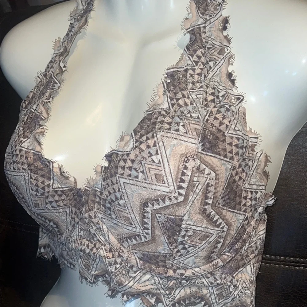 Victoria secret pink Boho Lace Halter Bralette - Picture 2 of 12